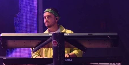 William González (Funkybilly) baja en orquesta Finisterre Project